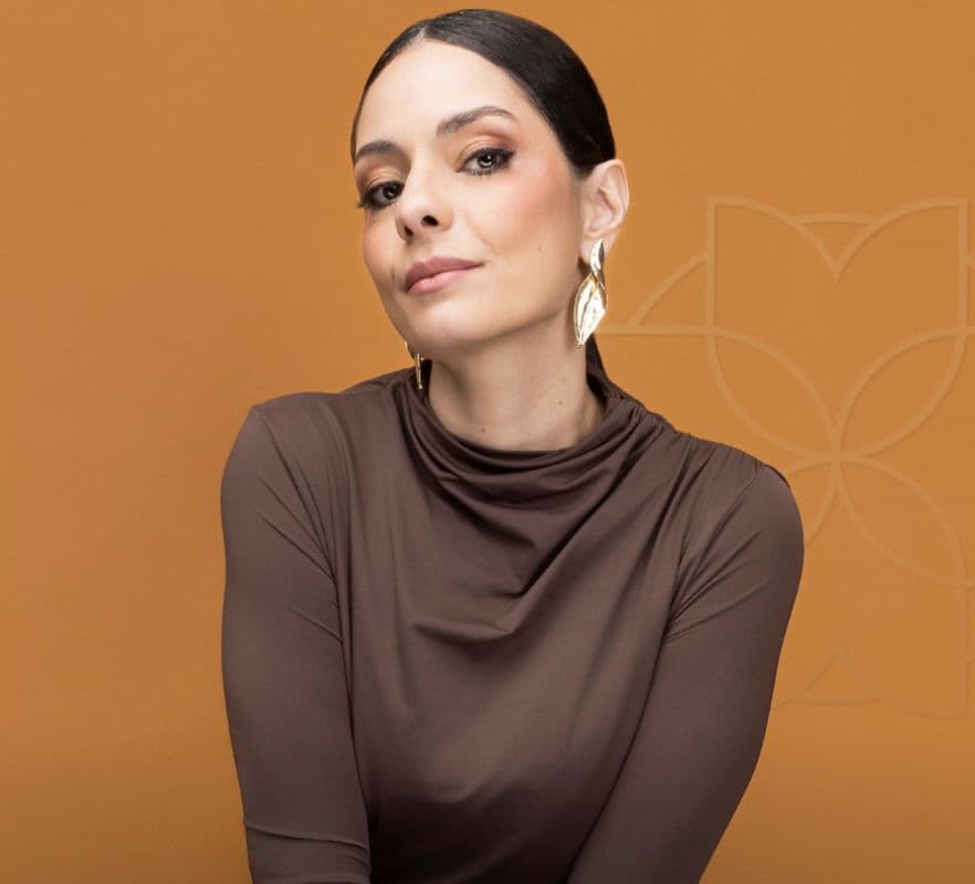 Dra. Caroline - SYNCBODY